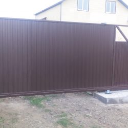 Ворота профлист и замок