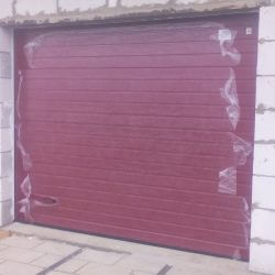 vorota sekcionnye v orle ral 3004