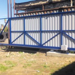 Ворота откатные с зашивкой профлистом