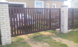 Ворота автоматические сдвижные из евроштакетника